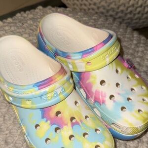 CROCS Women's Pastel Tie-Dye Mules in Yellow, Blue, Pink & Green